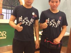 -闫府私房菜(经四路万达店)