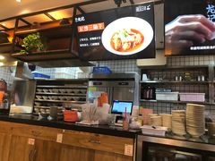 -湘人龙记老长沙米粉(华普国际大厦店)
