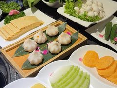 -大匠工房古船木艺术餐厅·猪肚鸡专门店(长白仙岛店)