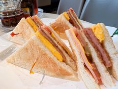 -香港新发烧腊茶餐厅(水围店)