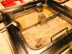 菌汤锅底-海底捞火锅鲜切牛肉主题店(长寿路店)