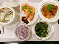 -臻康乃馨月子中心(集美店)