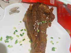 -三人行骨头王火锅(长寿店)