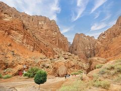 -天山神秘大峡谷