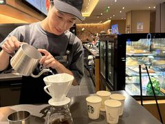 -星巴克臻选(上海长风大悦城店)