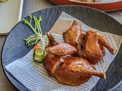 脆皮乳鸽-喜记顺德菜(南昌万象城店)