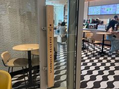 -星巴克臻选(莘庄仲盛店)