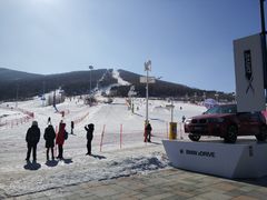 -中旅松花湖滑雪场