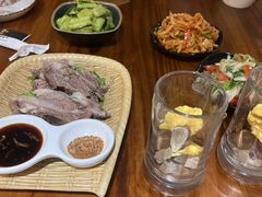 -塔里木的羊·新疆特色餐厅(钱湖北路店)