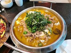 -万重锦·人文川菜馆(骡马市店)