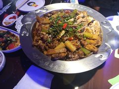 -徐记小怪兽肉蟹煲店(哈西万达金街店)