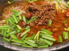 -八月美食小馆(银泰城总店)