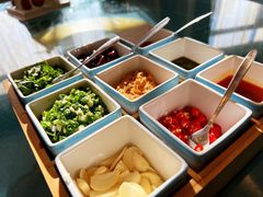 -靓海海鲜火锅(水上湖边观景店)