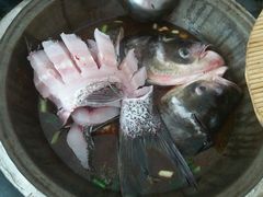 -姥家大锅台水库渔家