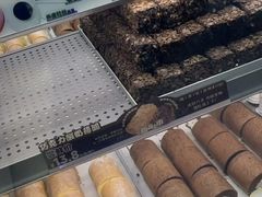 -五味酥·现烤国民糕点集合店(甘井子万达广场店)