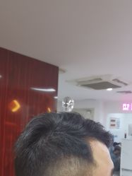 -米娜护肤造型