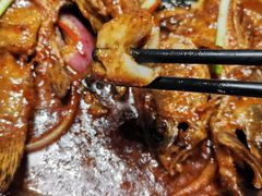 干锅臭鲑鱼-力力渔港涉外店