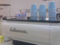 -HUGS coffee(东区店)