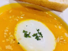 烤杏仁南瓜汤-G+KITCHEN(龙湖狮山天街店)