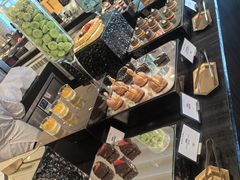 -圣丰索菲特·2 On 988 Café 自助餐厅