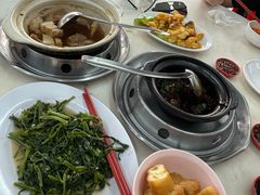 -新峰肉骨茶(总店)