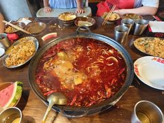 -萍姐火锅·公路夜市(武汉首店)