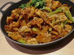 -精悦蓉(松江万达广场店)