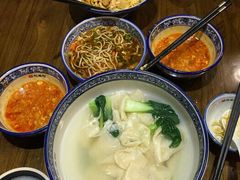 -忆秦时(银泰in77店)