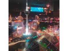 -云顶旋转自助景观餐厅