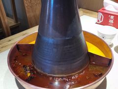 鸳鸯炭锅-东镇老火锅(长春路首店)