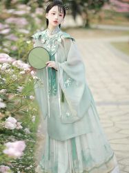 -经典婚纱摄影美学馆·私人定制