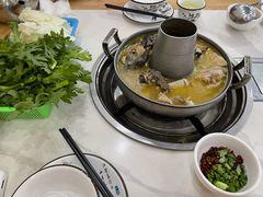 -阿妈土锅鸡