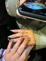-HUII NAIL绘京美甲美睫会馆