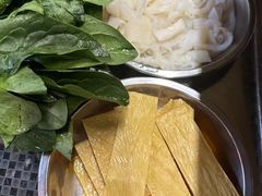 -月圆火锅(宁海东路二店)