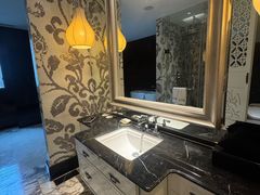 -天津津利华酒店