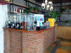 -阿鹏故事云南野生菌火锅(人民路店)