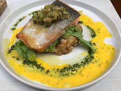 香煎三文鱼-Bully Hayes Restaurant & Bar