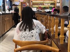 大堂-蓉李记成都名小吃(武汉菱角湖万达店)