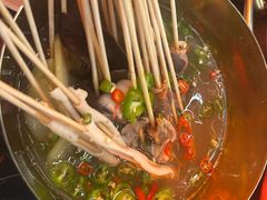-何师烧烤Pro ·江湖川菜·小龙虾·精酿啤酒(太古里旗舰店)