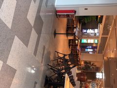 -俏凤凰(美林M·LIVE天地东座店)