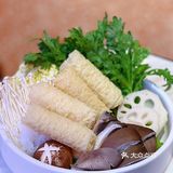 今天是闺蜜请我吃8头鲍！大海螺！的一天～