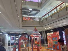 -上海来福士广场