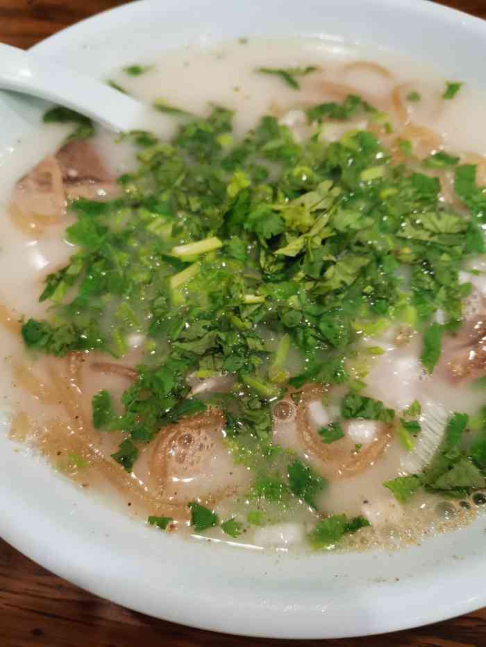 舌尖上的民族专注舒化羊汤-"去万达逛街,回来路过,被门口的熏肉吸引住