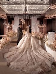 -伯瓷皇后婚纱艺术空间