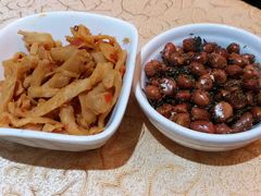 -沪江饭店(利舞台店)