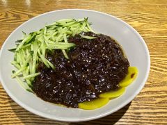 韩式炸酱面-吴草鸡爪오초닭발韩食堂(融恒盈嘉中心店)