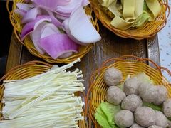 -胡家地锅鸡地锅鱼(金家渡店)