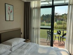 -上海怡沁园度假酒店
