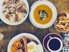 -ROAST coffee & eatery