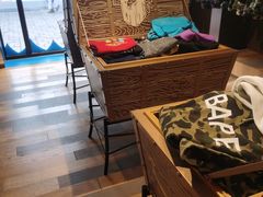 -BAPE STORE®(斯普瑞斯奥特莱斯店)